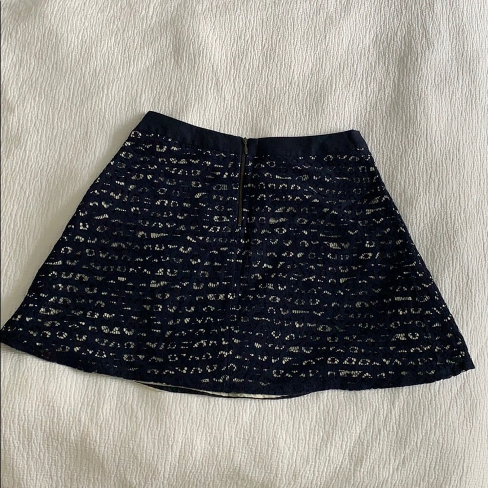 The Limited Navy Lace Dress Skirt Size 6 - Picture 3 of 6